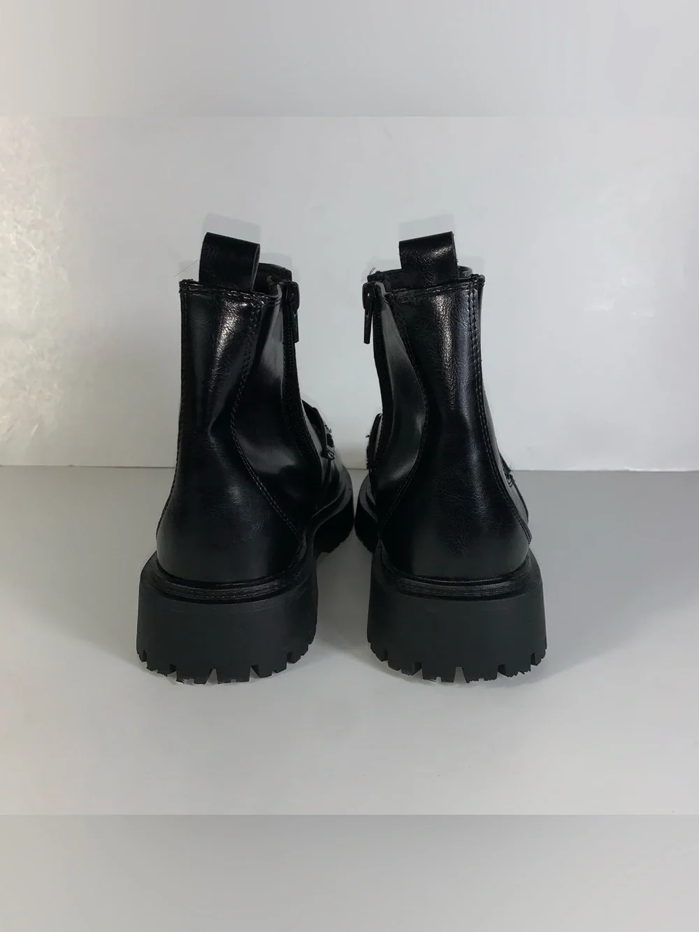 Zara patent finish  chelsea ankle booties  with heart chain detail 36 EU, 5.5 US